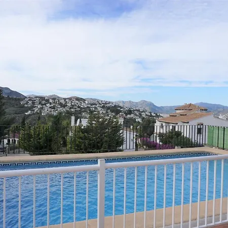 Les Pins Villa Pego