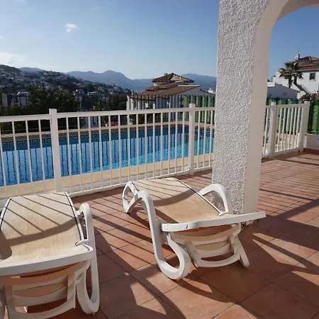 Les Pins Villa *